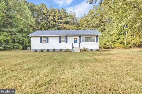 38340 Sugar Hole Rd, Avenue, MD 20609