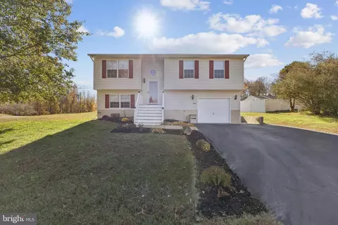 39281 Wigeon Pl, Mechanicsville, MD 20659