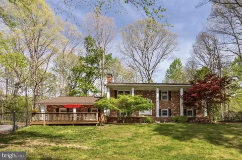 37352 Asher Rd, Mechanicsville, MD 20659