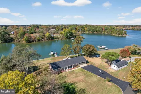 38884 Collinwood Dr, Abell, MD 20606