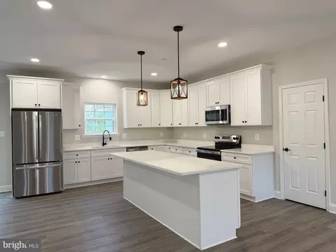 44968 Hewitt Rd, Callaway, MD 20620 photo 5
