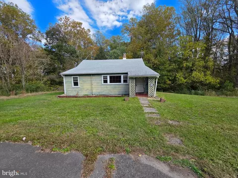 24984 Forrest Cove Way, Hollywood, MD 20636