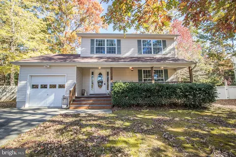 20898 Ark Ct, Lexington Park, MD 20653
