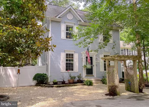 19137 Lake Dr, Leonardtown, MD 20650