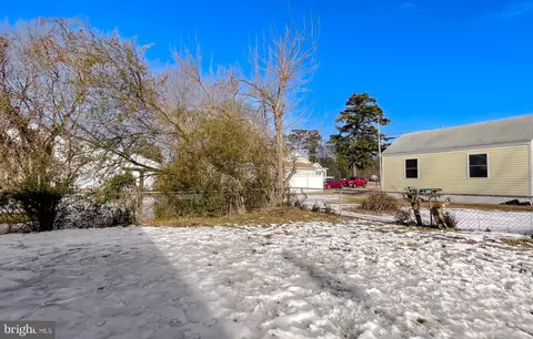 Exterior - 17262 Larimer St, Piney Point, MD 20674 photo 1 of 2