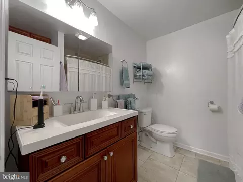Bath - 17262 Larimer St, Piney Point, MD 20674 photo 1 of 6