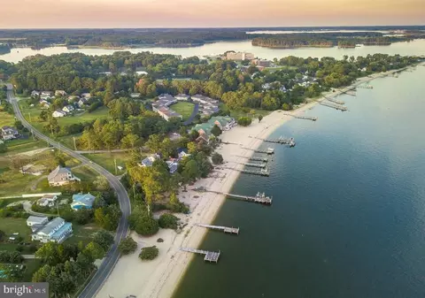 View/Area - 17262 Larimer St, Piney Point, MD 20674 photo 4 of 7