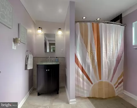 Bath - 17262 Larimer St, Piney Point, MD 20674 photo 6 of 6