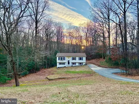 27047 Yowaiski Mill Rd, Mechanicsville, MD 20659