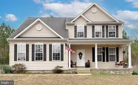 48487 Heritage Hill Ln, Saint Inigoes, MD 20684