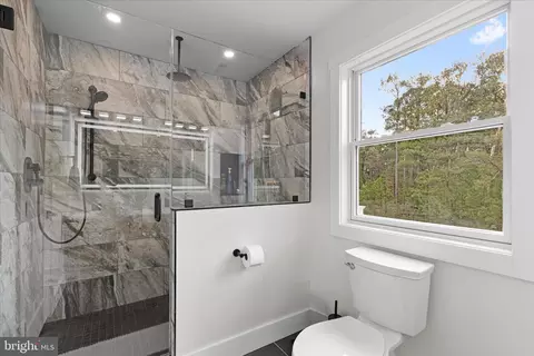 Bath - 16242 Thomas Rd, Piney Point, MD 20674 photo 4 of 4