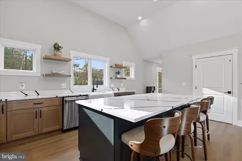 Kitchen - 16242 Thomas Rd, Piney Point, MD 20674 photo 4 of 9