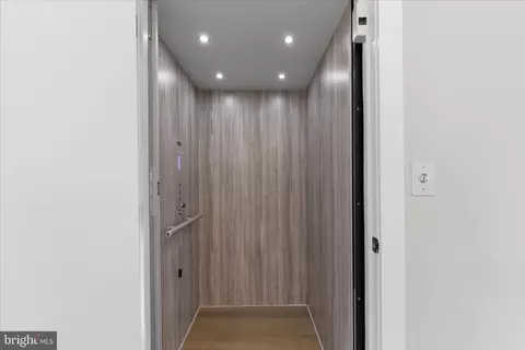 Entry Way - 16242 Thomas Rd, Piney Point, MD 20674 photo 4 of 7