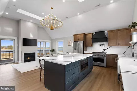 Kitchen - 16242 Thomas Rd, Piney Point, MD 20674 photo 1 of 9