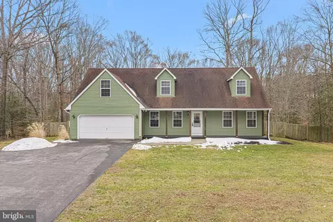 39141 Persimmon Creek Rd, Mechanicsville, MD 20659