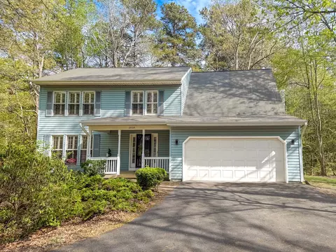 23104 Sweetbay Ln, California, MD 20619
