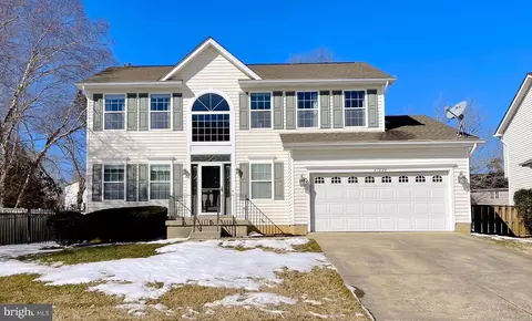 47220 Schwartzkopf Dr, Lexington Park, MD 20653
