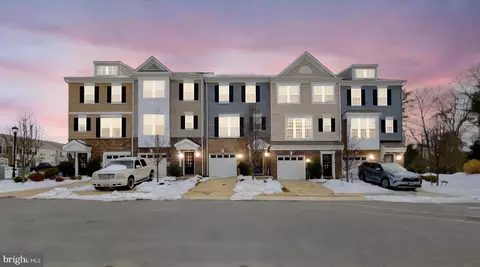 23084 Vanda Way, California, MD 20619