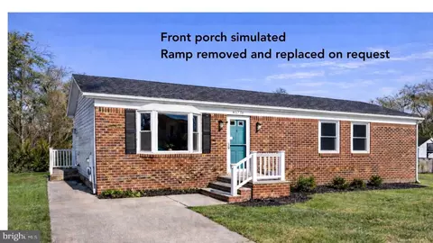 45756 Sayre Dr, Great Mills, MD 20634