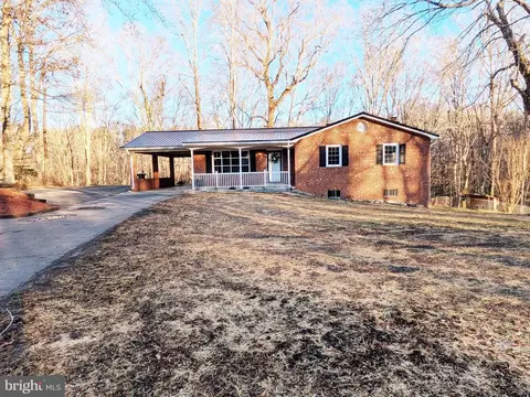 30560 Serenity Ln, Charlotte Hall, MD 20622