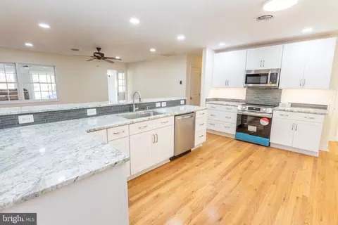 Kitchen - 49151 Wynne Rd, Ridge, MD 20680 photo 5 of 6
