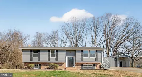 24676 Old Three Notch Rd, Hollywood, MD 20636
