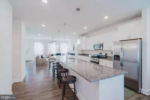 45397 Englewood Way, California, MD 20619
