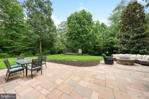 18747 Vernon Ct, Drayden, MD 20630 photo 5