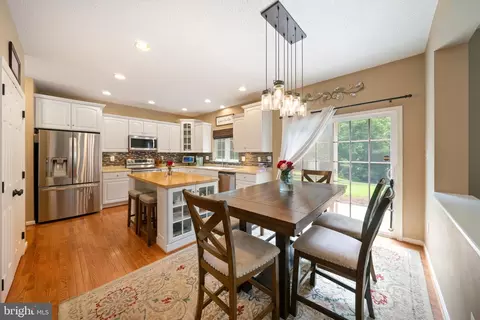 18747 Vernon Ct, Drayden, MD 20630 photo 17