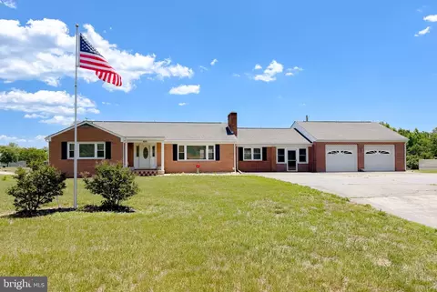 23230 Colton Point Rd, Avenue, MD 20609