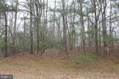 25815 Three Notch Rd, Hollywood, MD 20636