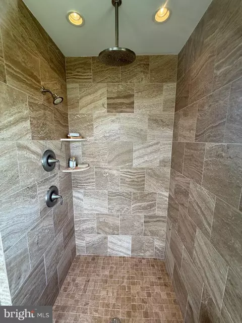 Bath - 16363 Ball Point Rd, Piney Point, MD 20674 photo 3 of 7