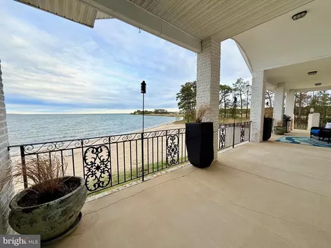 Exterior - 16363 Ball Point Rd, Piney Point, MD 20674 photo 3 of 10