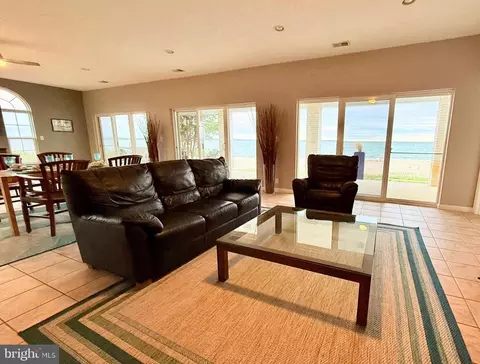 Living - 16363 Ball Point Rd, Piney Point, MD 20674 photo 6 of 8