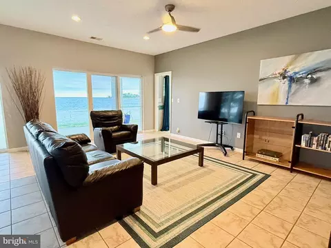 Living - 16363 Ball Point Rd, Piney Point, MD 20674 photo 8 of 8