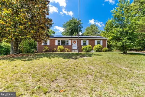 26258 Three Notch Rd, Mechanicsville, MD 20659