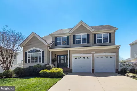 24475 Broad Creek Dr, Hollywood, MD 20636