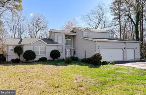48712 Packer Ct, Saint Inigoes, MD 20684