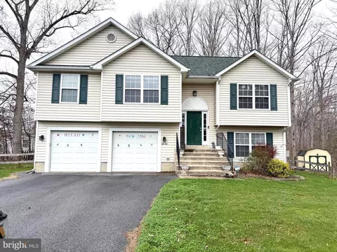 23801 Mcintosh Rd, Hollywood, MD 20636