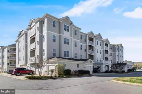 23540 F D R Blvd #106, California, MD 20619