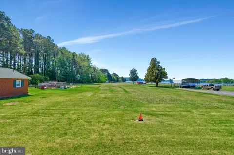 Exterior - 49993 Airedele Rd, Ridge, MD 20680 photo 5 of 6