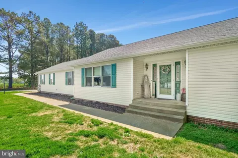 49993 Airedele Rd, Ridge, MD 20680