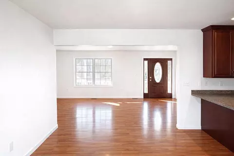 Living - 22970 Upland Dr, Bushwood, MD 20618 photo 3 of 4
