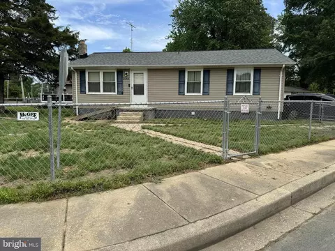 21364 Cambridge Ave, Lexington Park, MD 20653