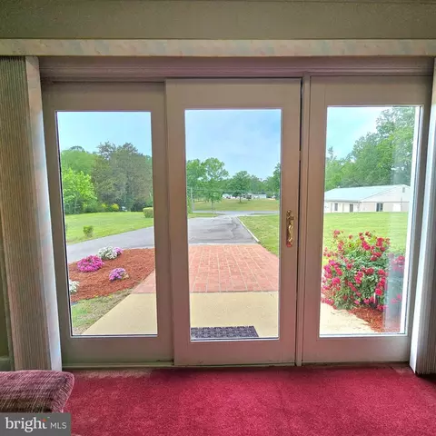 Entry Way - 20098 Piney Point Rd, Callaway, MD 20620 photo 4 of 4