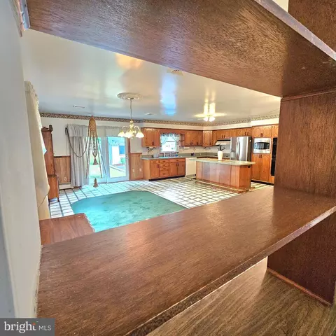 Kitchen - 20098 Piney Point Rd, Callaway, MD 20620 photo 4 of 4
