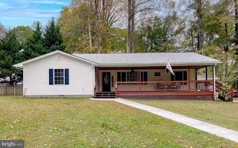 20601 Poppys Way, Lexington Park, MD 20653