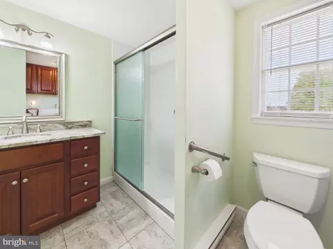 Bath - 16104 Piney Point Rd, Piney Point, MD 20674 photo 5 of 6