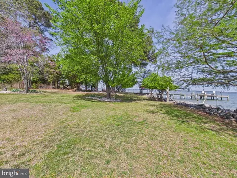 Exterior - 16104 Piney Point Rd, Piney Point, MD 20674 photo 4 of 11