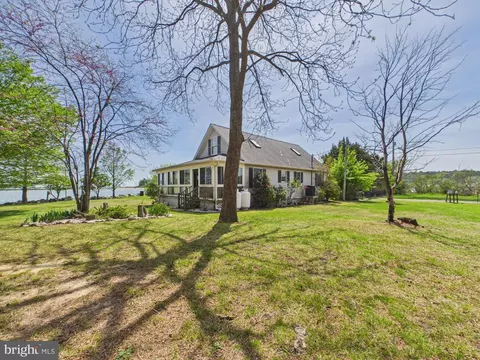 Exterior - 16104 Piney Point Rd, Piney Point, MD 20674 photo 2 of 11